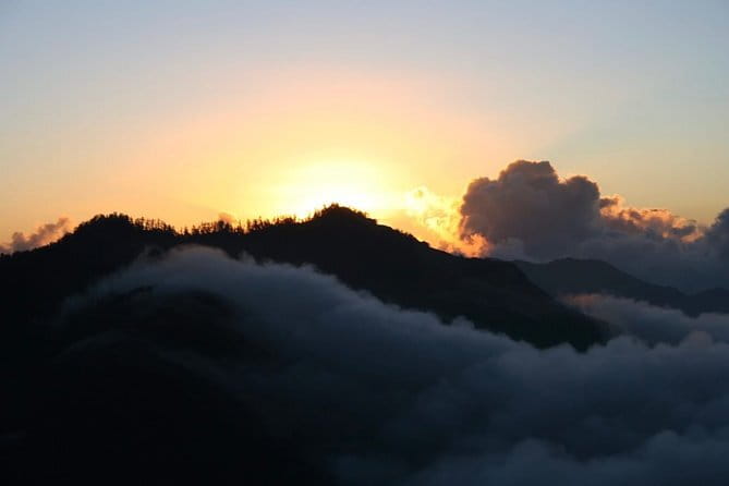 Kirtipur & Swayambhu Trip from Kathmandu: Local Eats and Drinks - Temples, stupas, and Newari daily life