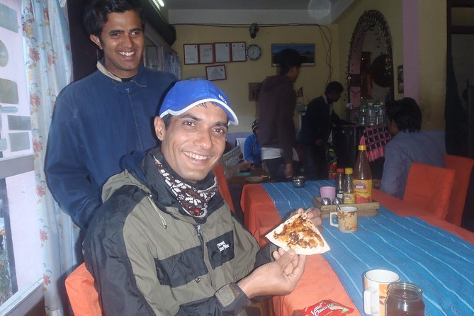 Langtang Valley Trek - Day 2: Forest paths and the walk to Lama Hotel