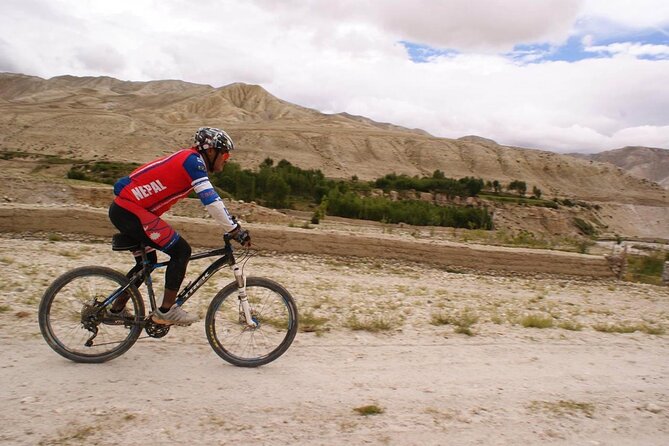 Mountain Bike Tour - Lunch, water, and what the price covers