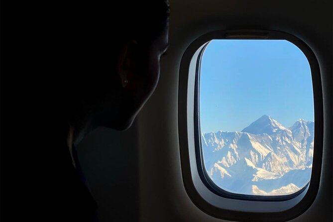 Mountain Everest Scenic Flight with Hotel Pickup and Dropoff - Breakfast, sparkling wine, and the small extras