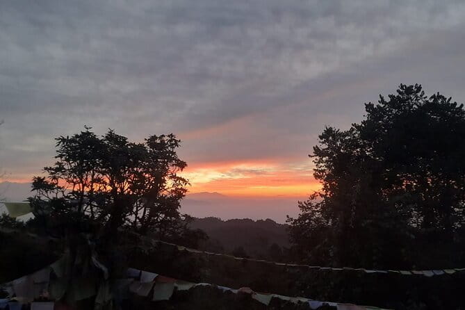 Nagarkot Sunrise & Bhaktapur Durbar Square UNESCO Heritage Tour - Why the sunrise start is worth the lost sleep