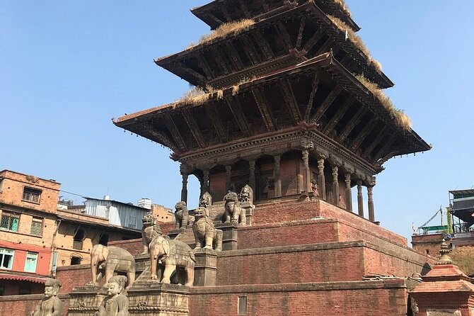 Nagarkot Sunrise & Bhaktapur Heritage Tour -Private Full Day Trip - Bhaktapur Durbar Square and the city’s old center