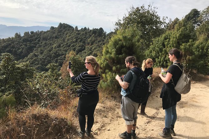 Nagarkot Sunrise & Hike to Changu Narayan Day Tour from Kathmandu - The trail through Rohini Bhanjyang and village hamlets