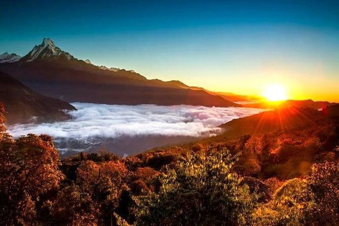 Nagarkot Sunrise View & Day Hiking with Lunch - Private/Group - Reaching Changu Narayan Temple