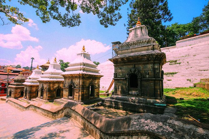 Pashupatinath Temple, Hindu Crematorium and Aarati in-depth Tour - What the $90 price includes