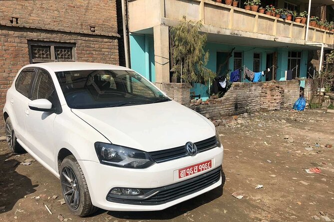 Pickup Service from Kathmandu international airport to your hotel - Choosing between the car and a Hiace