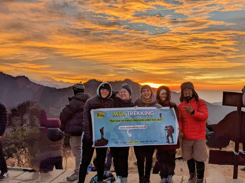 Pokhara: 4-Day Poon Hill and Ghandruk Guided Trek - Day 3: Poon Hill sunrise, then the long route to Ghandruk