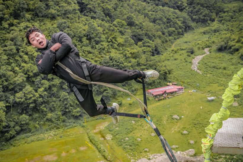 Pokhara: Bungee Jumping Experience Near Annapurna - What the three-hour schedule means for your day