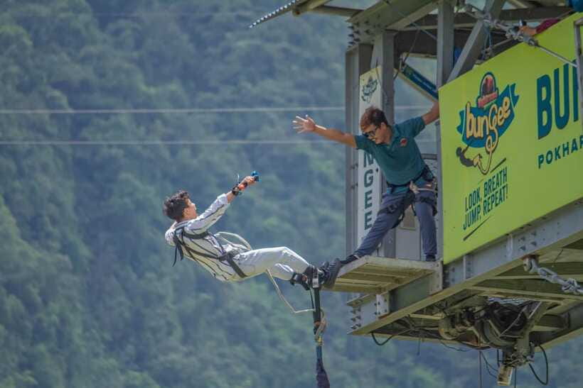 Pokhara: Bungee Jumping Experience Near Annapurna - The strongest parts of the operation