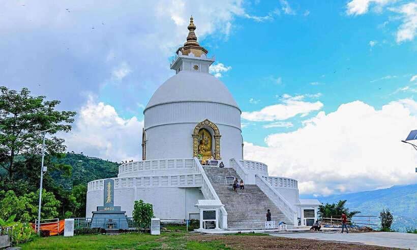 Pokhara: Full-Day Sharing Bus Tour on 7 Iconic Destination - Bindabasini Temple and a quieter finish
