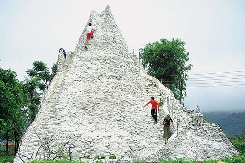 Pokhara: Private Half-Day Tour and Tibetan Culture Tour - Devi’s Falls and the underground waterway