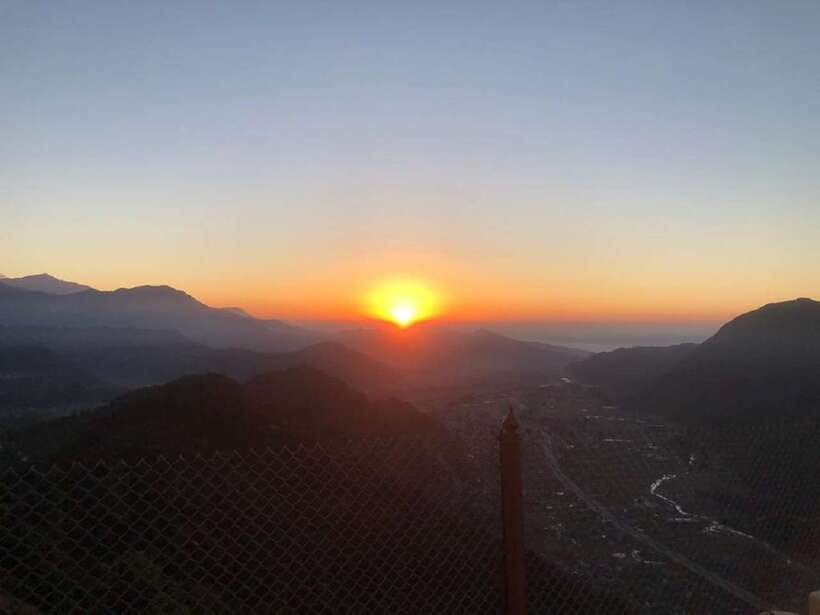 Pokhara: Sarangkot Sunrise And Private Full-Day Tour - Sunrise over Annapurna from Sarangkot