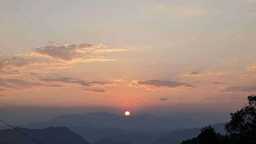 Pokhara: Sarangkot Sunrise with Half or Full-Day City Tour - How the half-day schedule fits together