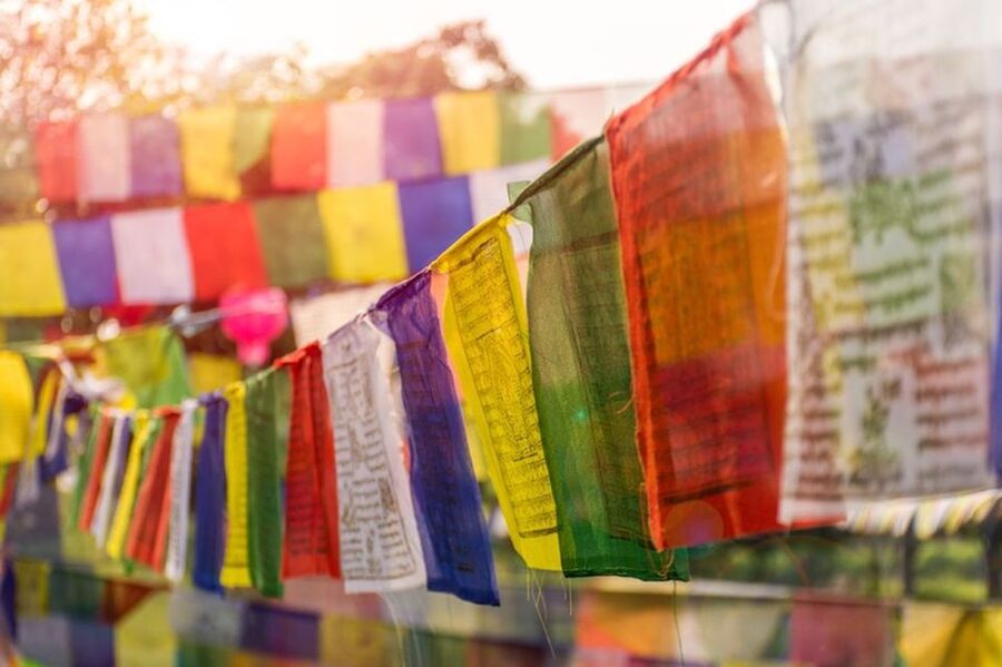 Spiritual Nepal: Expert insight into Multifaith Journey - The short transfer to Pashupatinath