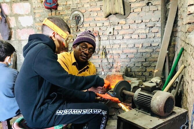 Traditional Nepali Momo Making Classes - The Thamel location keeps the commitment short